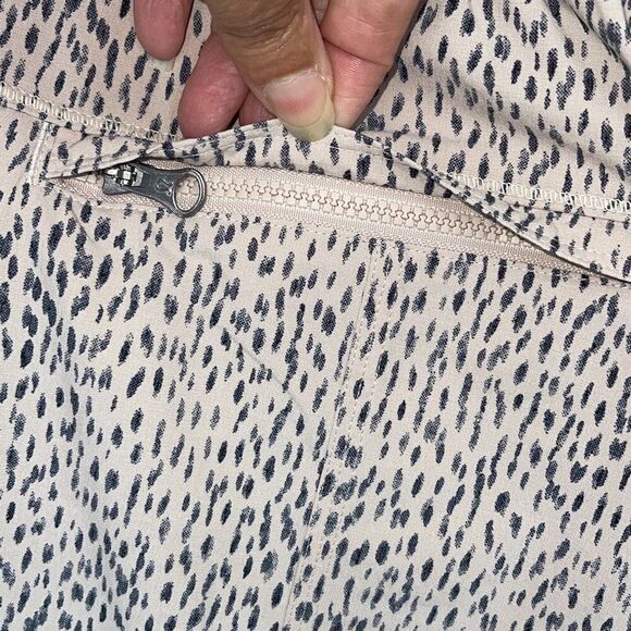 Lululemon Step Lively Crop in Dottie Dash Grain Black NWT Size 6‎ - Picture 7 of 11